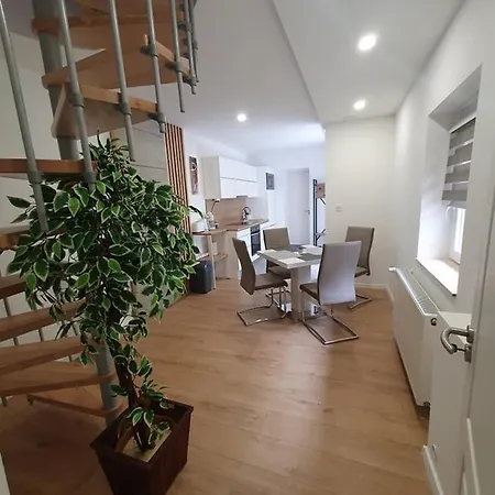 Apartment Neapolis Pecs