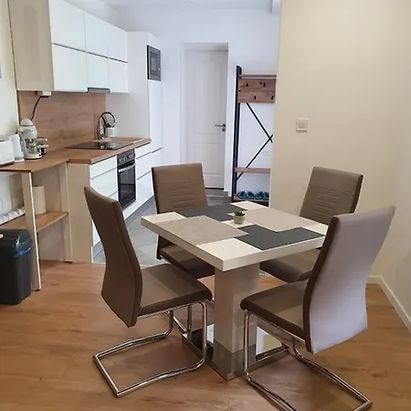 Apartment Neapolis
